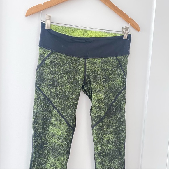 VIMMIA Reversible Leggings Size S - Picture 3 of 4